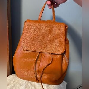 Women's Tan Leather Drawstring Backpack - Classic Pebbled Finish